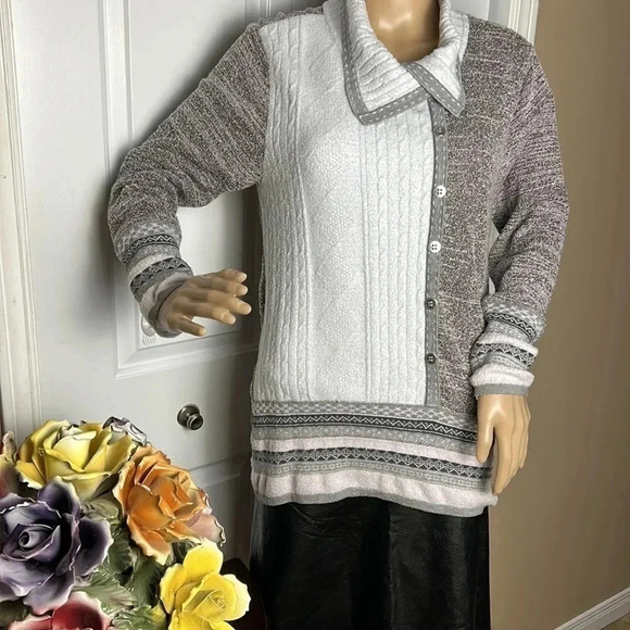 LE GRENIER, sweater ,colorblock striped,asymmetrical button decor, like new - Picture 3 of 16